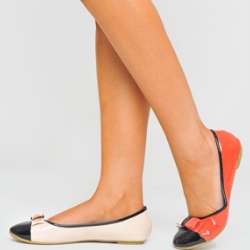 Stylish Flat Shoes for Women